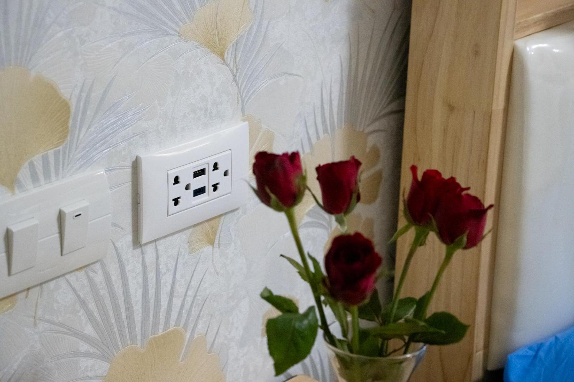 Thai Life Guesthouse Khaolak カオラック エクステリア 写真