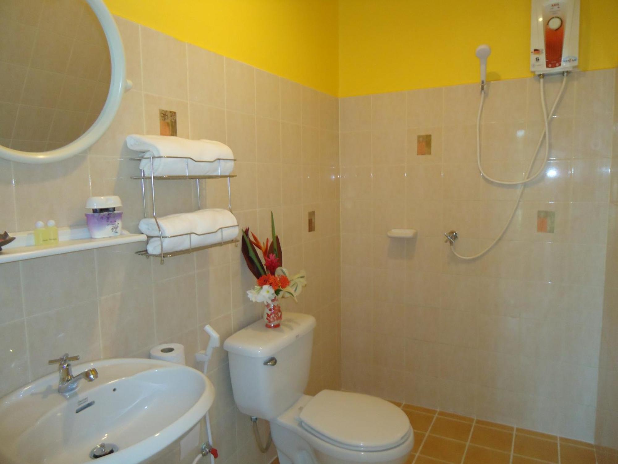 Thai Life Guesthouse Khaolak カオラック 部屋 写真