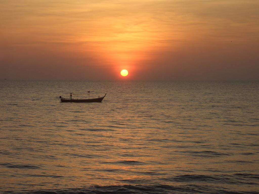 Thai Life Guesthouse Khaolak カオラック エクステリア 写真